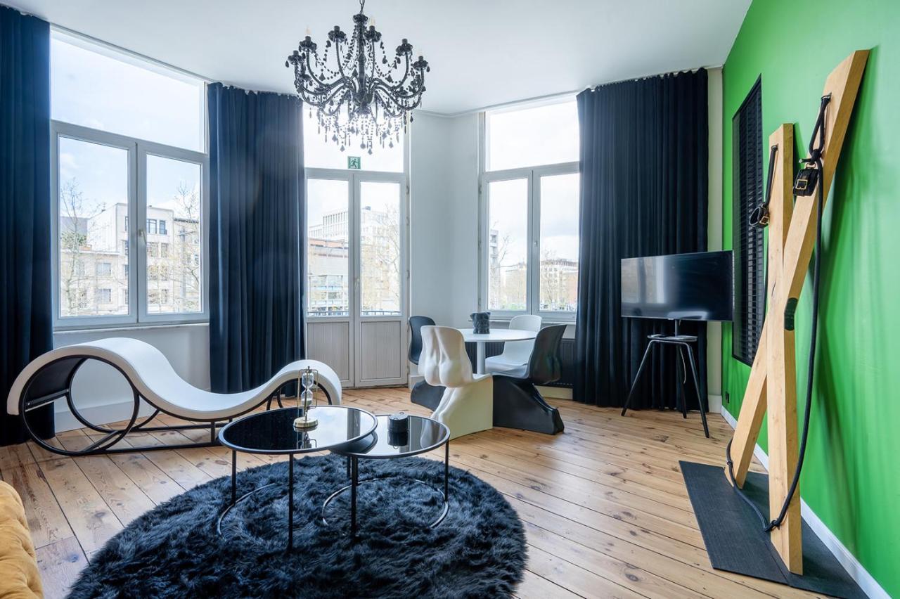The Rabbit Hole Antwerp - Romantic Apartment With Adult Playroom Exterior photo